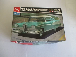 AMT /ERTL '58 EDSEL PACER CONTINENTAL KIT & FENDER SKIRTS MODEL 30033 - Bild 1 von 9