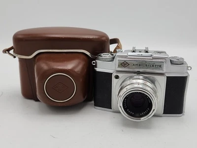 Câmera telêmetro Agfa Ambi-Silette 35mm com lente e estojo coloridos solinar 50mm F2.8 - Imagem 1 de 4