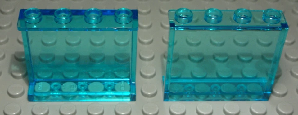 Lego Fenster Scheibe 1x4x3 Transparent Hellblau 2 Stück - Bild 1 von 1