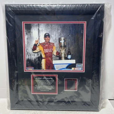 Foto de Clint Bowyer 2008 edición limitada con neumático nuevo certificado de autenticidad 1 de 102 Foto 1 de 4
