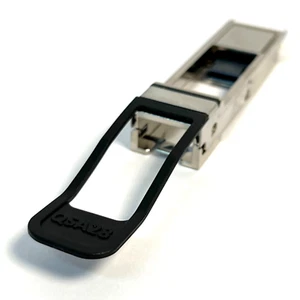 Modulo convertitore originale HPE 845970-B21 QSA adattatore 100G QSFP28 a 25G SFP28 - Foto 1 di 5