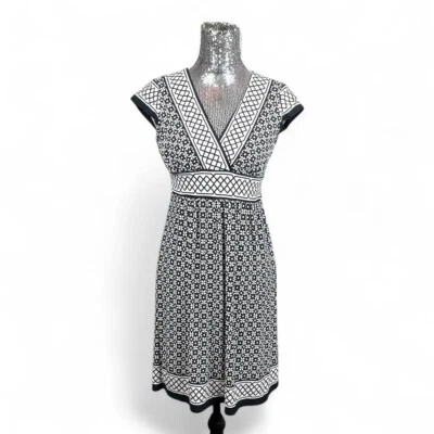 Y2K Babydoll Empire Waist Knit Dress Medium Black White Geometric Tie Back Retro - Image 1 of 4