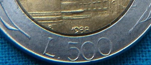 Italy 500 Lire,1988 MINT ERROR Highly Collectible. - Picture 1 of 4