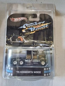 Hot Wheels Retro Entertainment Smokey And The Bandit 75 Kenworth W900 in case - Picture 1 of 1