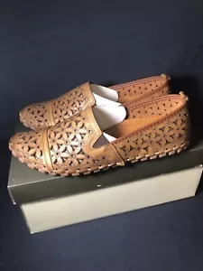 SPRING STEP FLOWERFLOW WOMENS BROWN LAZER CUT LOAFER US 8 1/2 - Picture 1 of 4