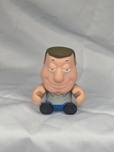 Joe Swanson 3" Kidrobot Family Guy Mini Series 1  1/16 Fox Animation Adult Swim - Picture 1 of 6