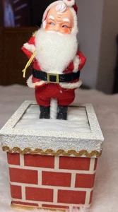 Funktionierende 50er 60er Vintage Weihnachtsmann Spieluhr beweglich oben unten im Kamin Japan - Bild 1 von 7
