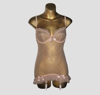 RARE AGENT PROVOCATEUR BASQUE BLUSH PINK COQUETTE HEARTS BOWS + RUFFLES SHEER  M - Image 1 of 4