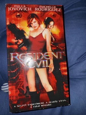 Resident Evil 2002 VHS Milla Jovovich, Michelle Rodriguez Horror Zombie Film - Image 1 of 4