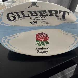 Gilbert G-TR 4000 grün rot Trainingsqualität Rugby Ball Größe 4 Alter 10-14 Jahre - Bild 1 von 3
