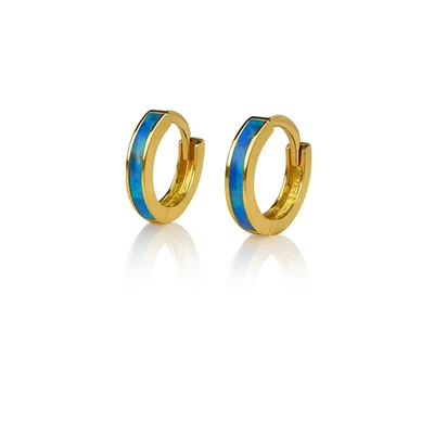 Pendientes de aro Huggie de ópalo azul oscuro de una fila de oro amarillo de 14k Foto 1 de 2