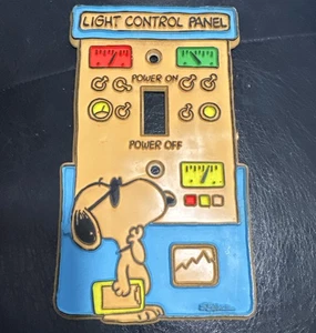 Vintage Snoopy Lichtschalter Abdeckung 1958 Schultz Peanuts RAR! - Bild 1 von 5