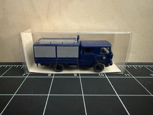 WIKING 6930023 THW Equipment Truck (Magirus) - 1:87/HO - Picture 1 of 6