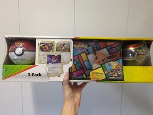 Pokemon Eevee Evolutions 3er Pack Schatztruhe Tin & 2 PokeBalls - Costco - Bild 1 von 12