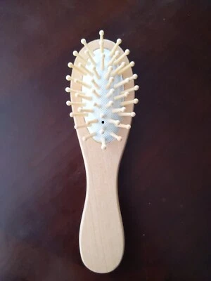 New Hair Comb Anti Static Massager Brush Wooden Paddle Brushes Free Ship - Image 1 of 4