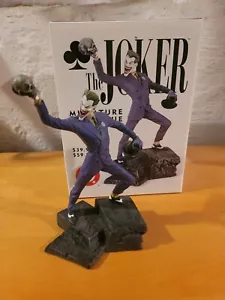 DC Direct The Joker Mini Statue - Picture 1 of 7