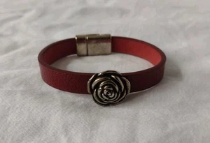 Leather Strap Rose Charm Bracelet Handmade - Picture 1 of 3