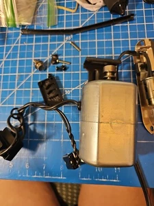 Motor de máquina de coser Kenmore 158.12511, luz, interruptor y varios Piezas usadas  - Imagen 1 de 11