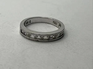 Alianza de boda de media eternidad de circón cúbico corte baguette de plata de ley 925 talla 7,25 - Imagen 1 de 6