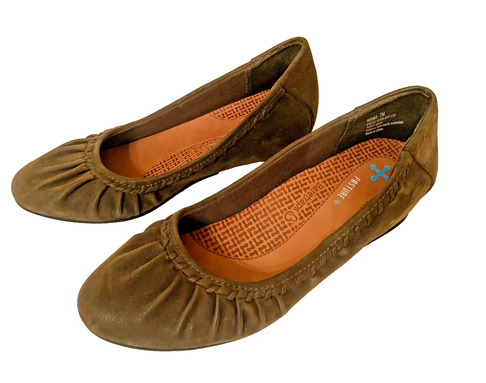 Baretraps Posture Norma Ballet Flats Shoes Women's 7 M Olive Green Vegan Suede - Image 1 of 4