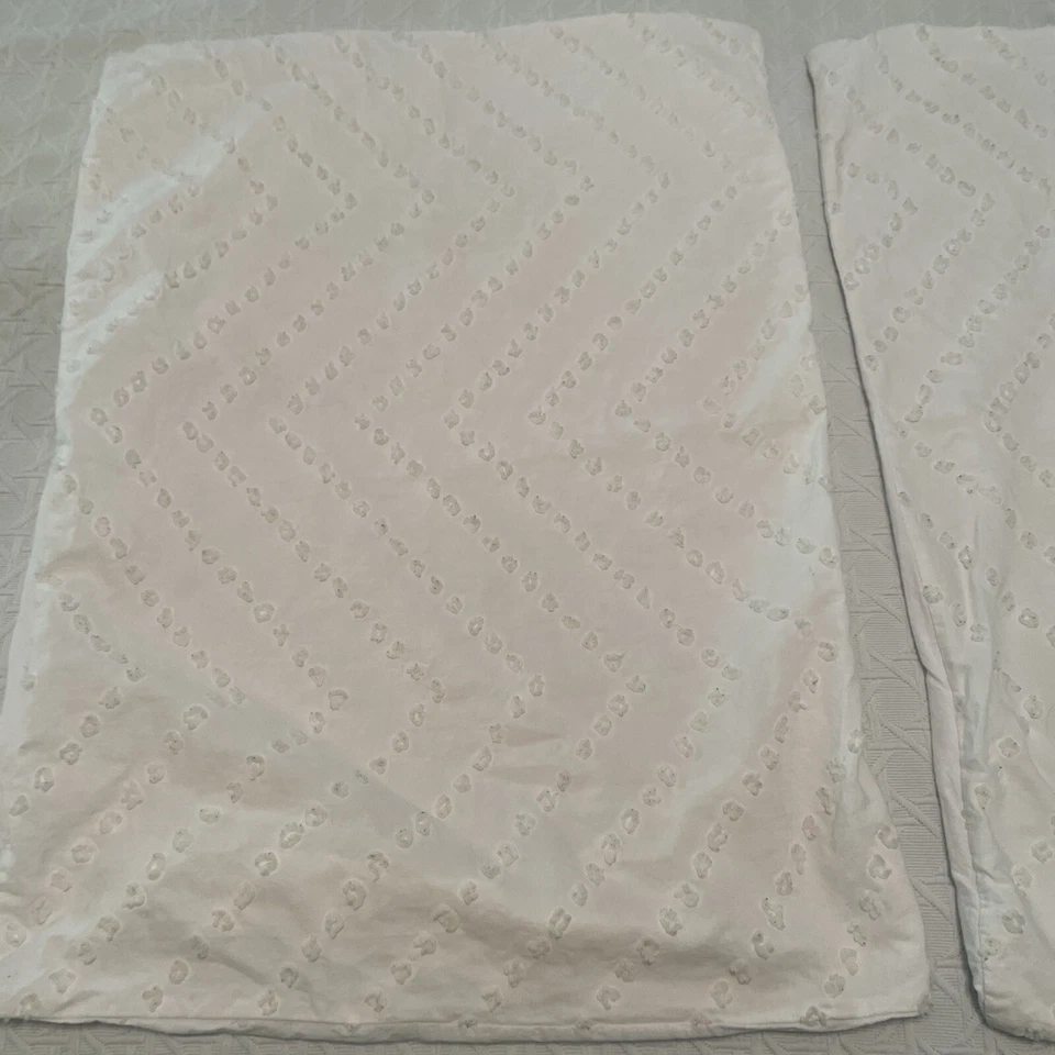 Trina Turk Teo White Shams conjunto de dois padrões de mistura de algodão - Imagem 1 de 4