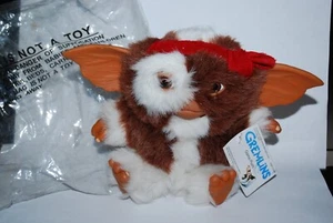 NECA GREMLINS GIZMO PELUCHE RAMBO 14 CM NEUF NEW - Picture 1 of 2