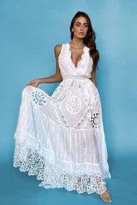 ANTICA SARTORIA LONG SLEEVELESS GORGEOUS WHITE LACEY DRESS O/S NWT 2024 - Picture 1 of 2