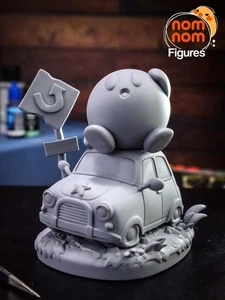Chibi Kirby on Broken Car | 2.5-Inch Resin Model Kit | DIY U-Turn Scene with Fla - Picture 1 of 7