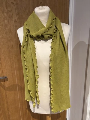 Spirit Of The Andes 100% Baby Alpaca Scarf Green HandMade in Peru Ruffle Edged - Image 1 of 4