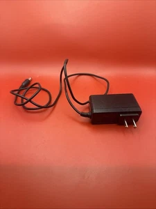 Shenzhen Fuyuandian Schaltnetzteil Modell FY0182940600 29,4V 0,6A getestet - Bild 1 von 6