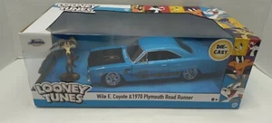 Jada Toys Looney Tunes 1:24 1970 Plymouth Roadrunner Die-cast Car and 2.75"" ... - Picture 1 of 5
