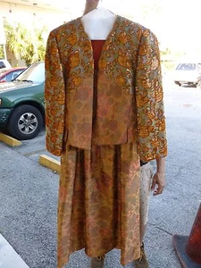 RARE MARY MCFADDEN HAND EMBROIDERED SEQUIN JACKET AND ACCOMPANYING EVENING GOWN - Bild 1 von 5