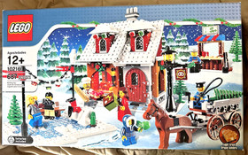 SR3 - LEGO- #10216 WINTER VILLAGE BAKERY-687 pcs/Manual/100% Original & Complete