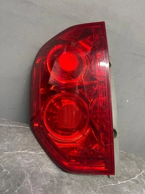 Conjunto de luces traseras Honda Pilot 2003-2008 lado del conductor izquierdo OEM Foto 1 de 3
