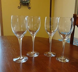 4 ORREFORS ILLUSION Clear Crystal, Claret Wine Glass, 7 1/4 In, 6 oz capacity - Picture 1 of 2