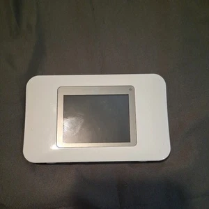 AT&T NETGEAR Sierra Wireless AirCard 770S Unite 4G LTE Mobile Hotspot Wifi Modem - Picture 1 of 1
