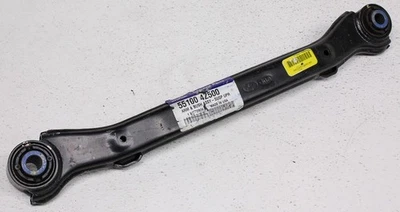 Brazo de control superior trasero izquierdo derecho 55100-4Z500 OEM Hyundai Santa Fe Sport (FWD) Foto 1 de 4