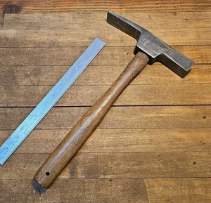 RARO antico martello da scultura in pietra del 1870 24 oz forgiato con orig. HICKORY! ☆FRANCIA - Foto 1 di 4