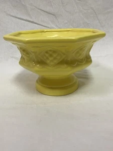 Vintage MCM Haeger Yellow Paneled Urn Planter Dish Pedestal USA Art Pottery - Picture 1 of 5