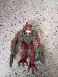 LEGO: BIONICLE, *PIRAKA HAKANN* 8901 (esqueleto faltante) * Suelto* *Usado* - Imagen 1 de 3