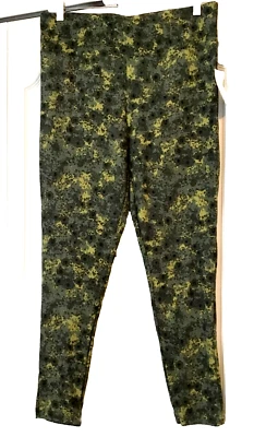 TERRA & SKY HIGH RISE FITTED SUEDED GREEN FLORAL PRINT ANKLE LEGGING Sz 2X - Image 1 of 4