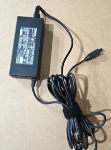 Toshiba 120W AC Adapter 15V 8A  PA3237U-1ACA - Picture 1 of 3