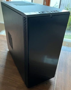 Design PC - Intel i5, Windows 10, Fractal Define - Bild 1 von 6