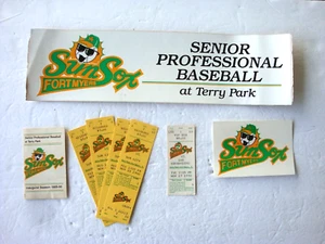 8 1989 1990 Fort Myers Sun Sox Senior Profesional Béisbol Adhesivo Boleto Sked - Imagen 1 de 10