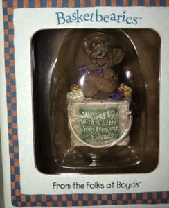 Boyds Basketbearies Huggsie We Get By With A Little Hug From Our Friends 24704 - Picture 1 of 7