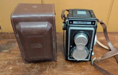 Zeiss Ikon Ikoflex Ia 1a 854/16 (creo???) Lente TLR Novar & Teronar 75 mm F/3,5 Foto 1 de 4