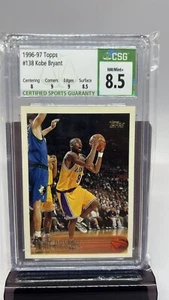 1996-97 Topps #138 baloncesto Kobe Bryant CSG 8,5 - Imagen 1 de 2