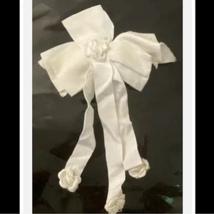 VINTAGE 1970s GIRLS GROSGRAIN RIBBON BOW HAIR COMB FLOWERS EASTER 1ST COMMUNION - Picture 1 of 4