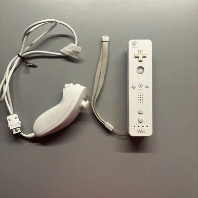 WiiMote + Nunchuk Nintendo Wii Completo - Immagine 1 di 4
