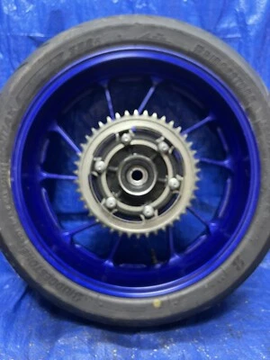 2022 2023 YAMAHA YZF R7 OEM STRAIGHT REAR WHEEL BACK RIM Hub Rotor - Image 1 of 2